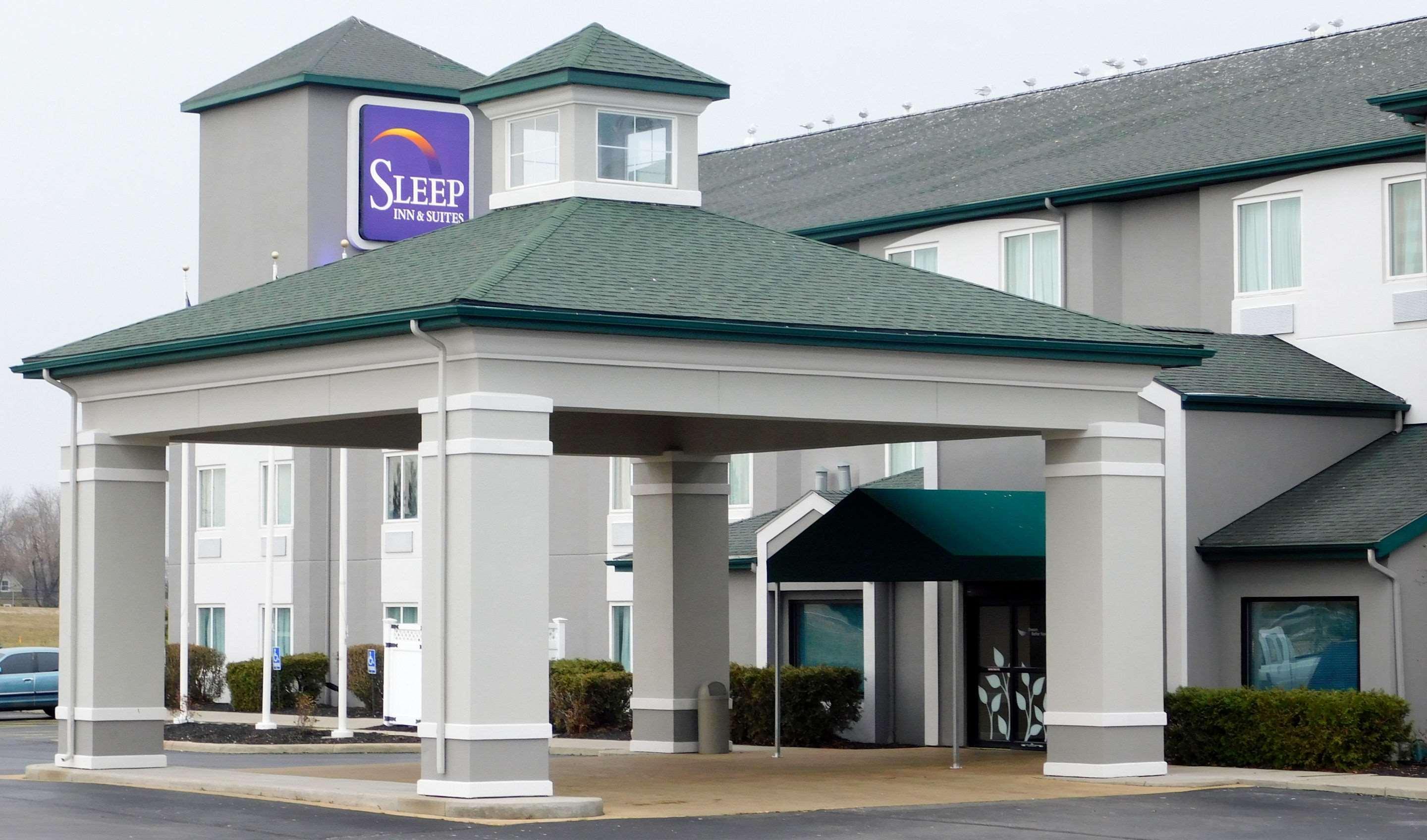 Sleep Inn & Suites Oregon Екстериор снимка