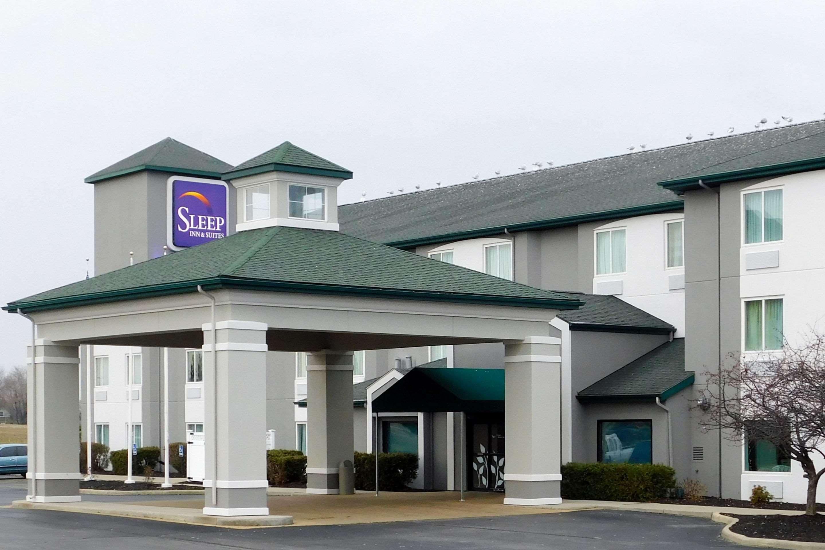 Sleep Inn & Suites Oregon Екстериор снимка